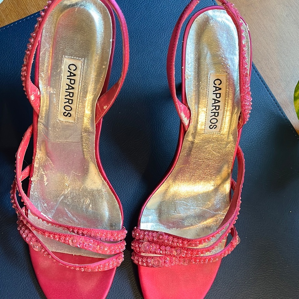 Caparros Fuchsia evening dress sandal size 9.5